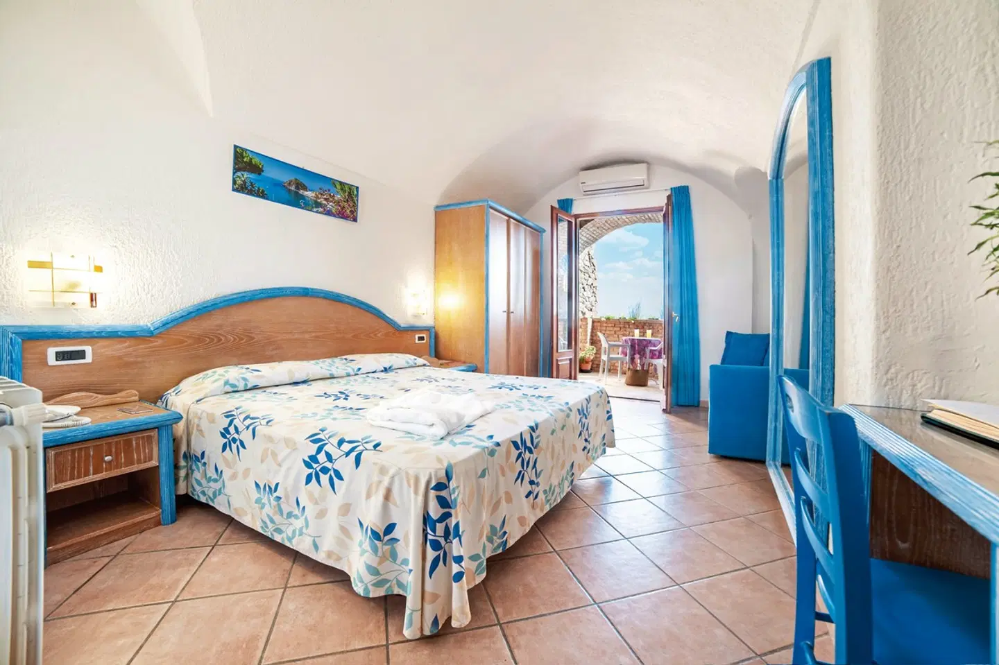 Punta Chiarito ROOM_EXAMPLE