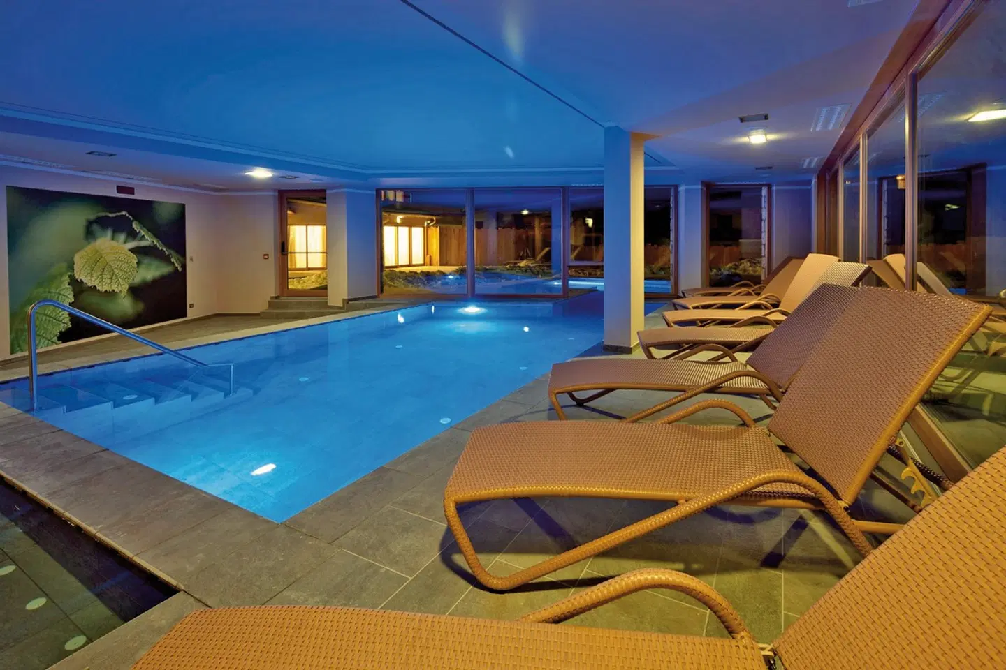 Blu Hotel Natura & Spa Hallenbad