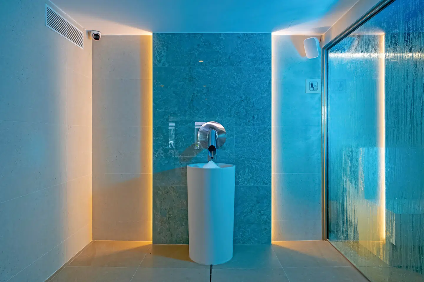 AQUA Hotel The Breeze Badezimmer