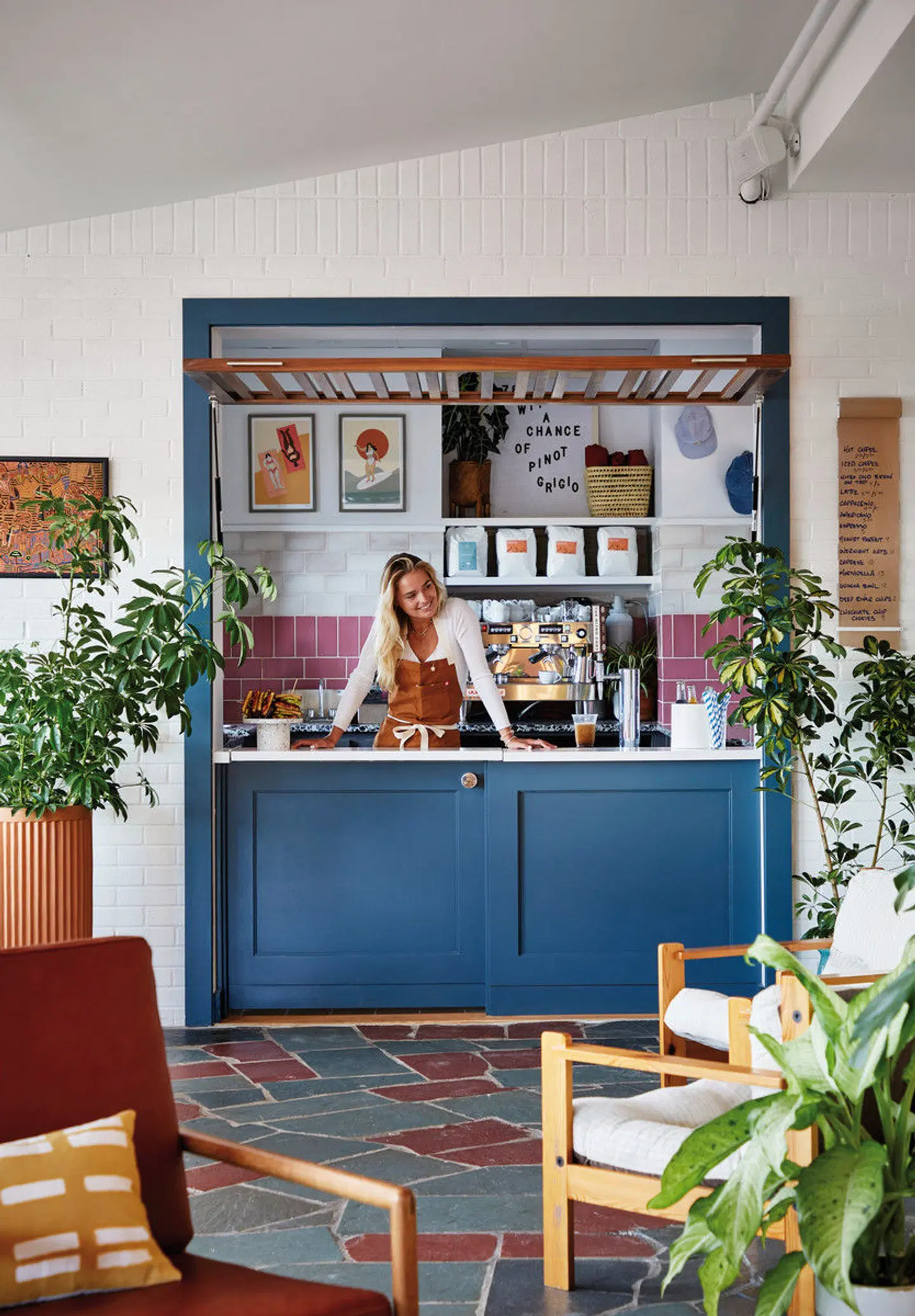 The Wayfinder LOUNGE_LOBBY