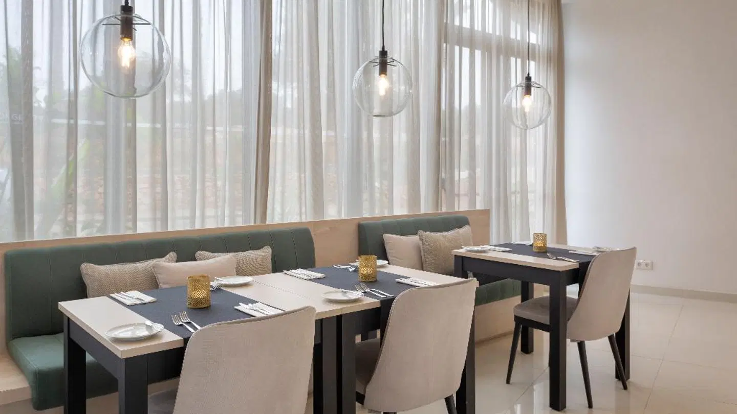 Longevity Health & Wellness Hotel Restaurant