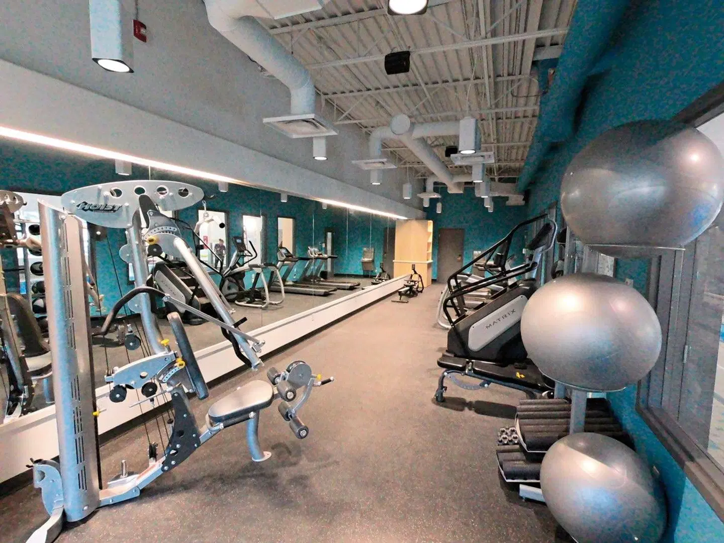 Coast Canmore Hotel SPORTS_AND_LEISURE