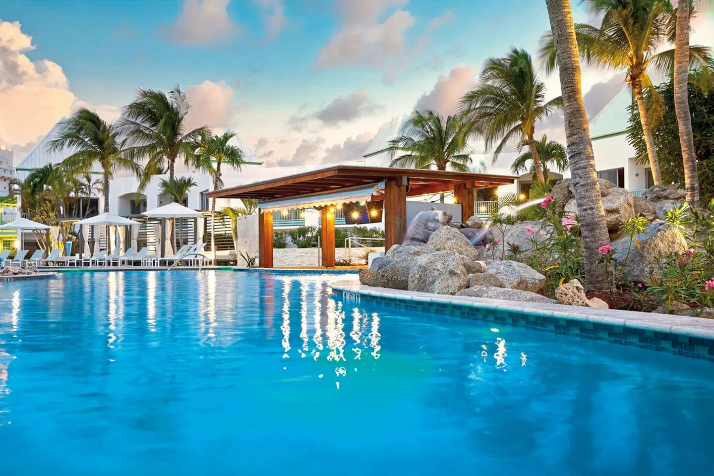 Courtyard by Marriott Aruba Resort OUTDOOR_POOL