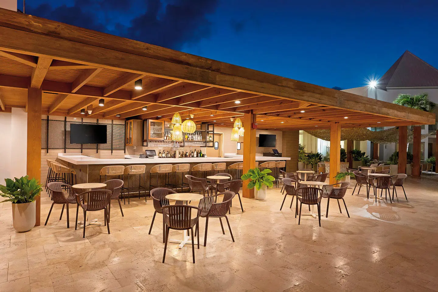 Courtyard by Marriott Aruba Resort Bar