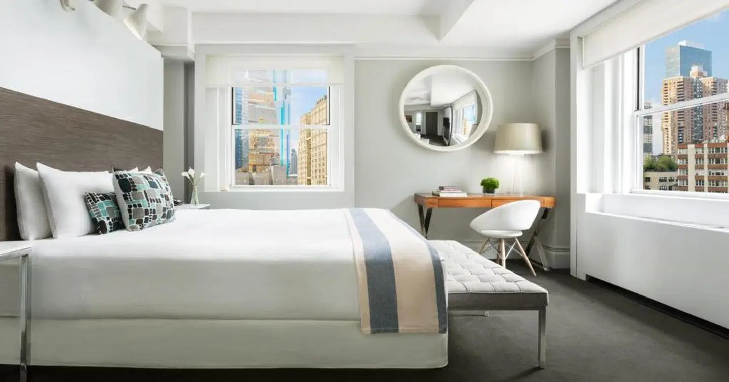 The Paramount ROOM_EXAMPLE