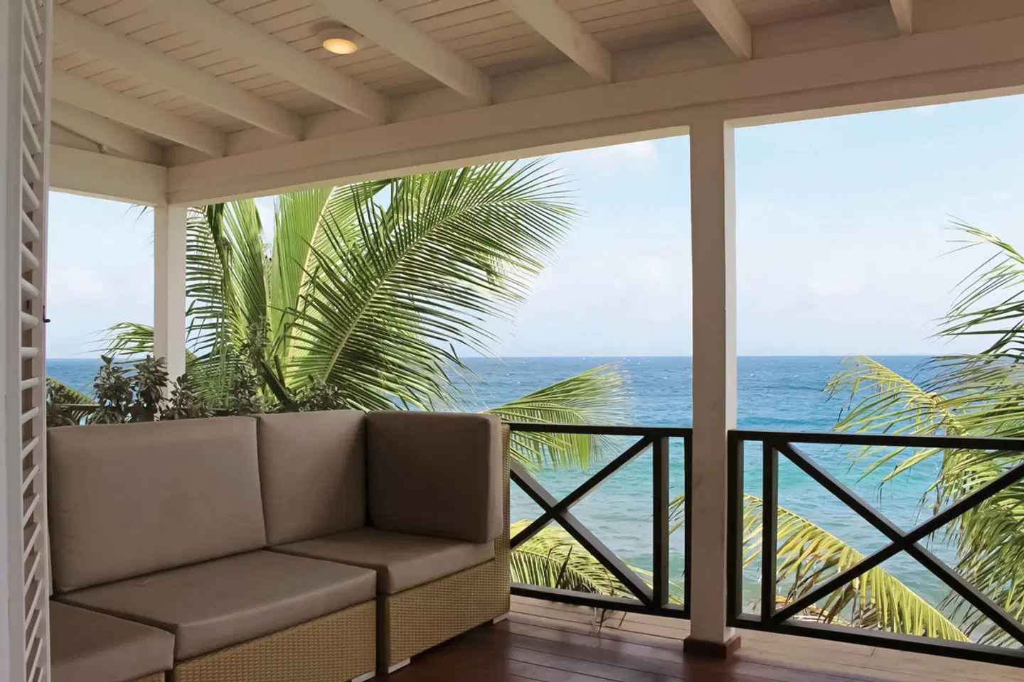 Scuba Lodge Oceanfront Boutique Hotel Curaçao Terrasse