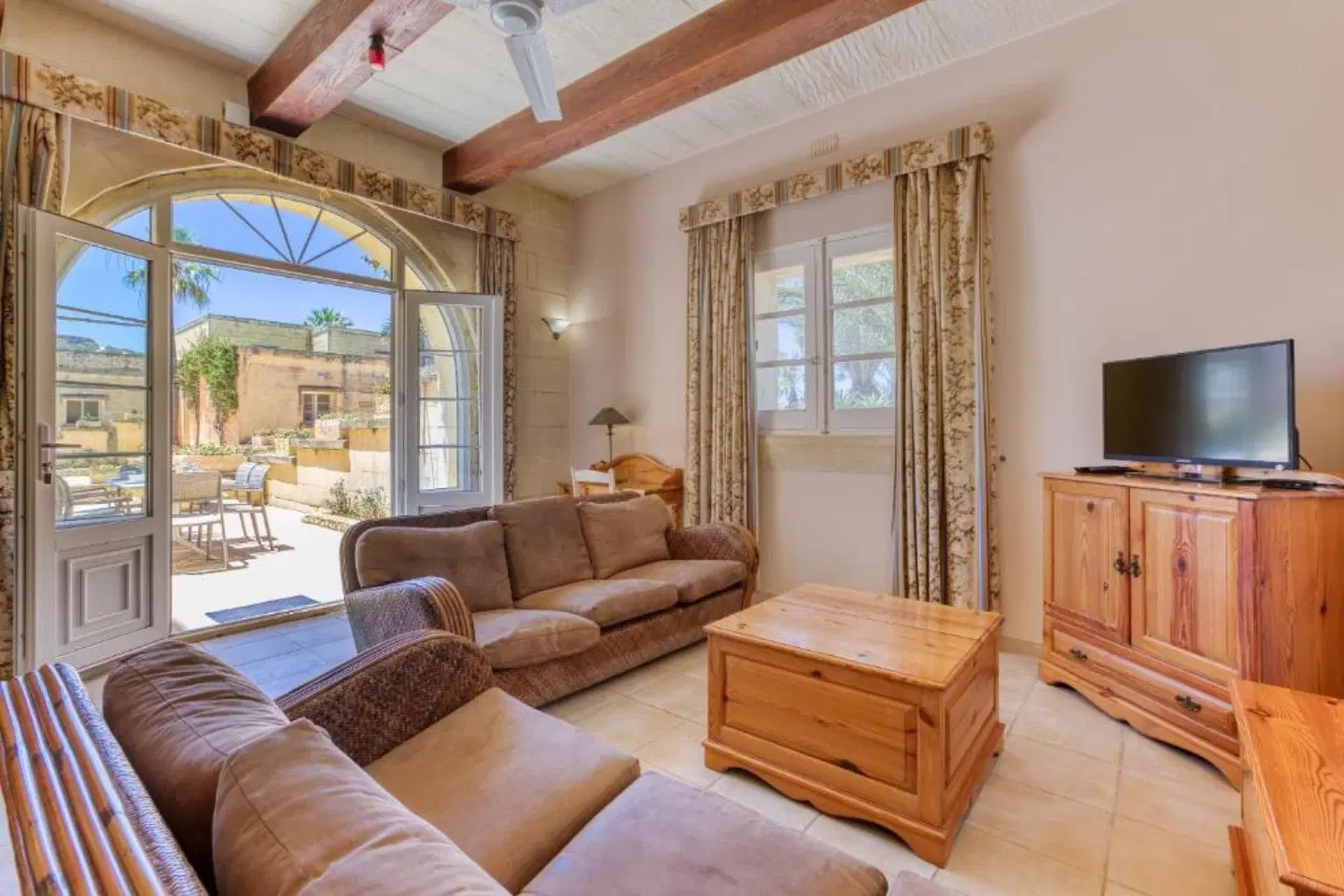 Villag Tal-Fanal ROOM_EXAMPLE