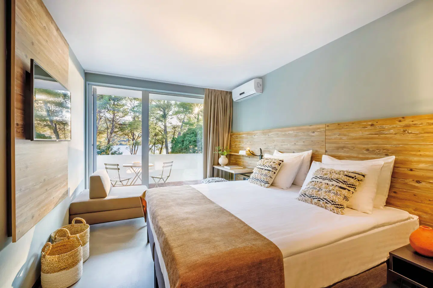 [PLACES] Hvar by Valamar ROOM_EXAMPLE