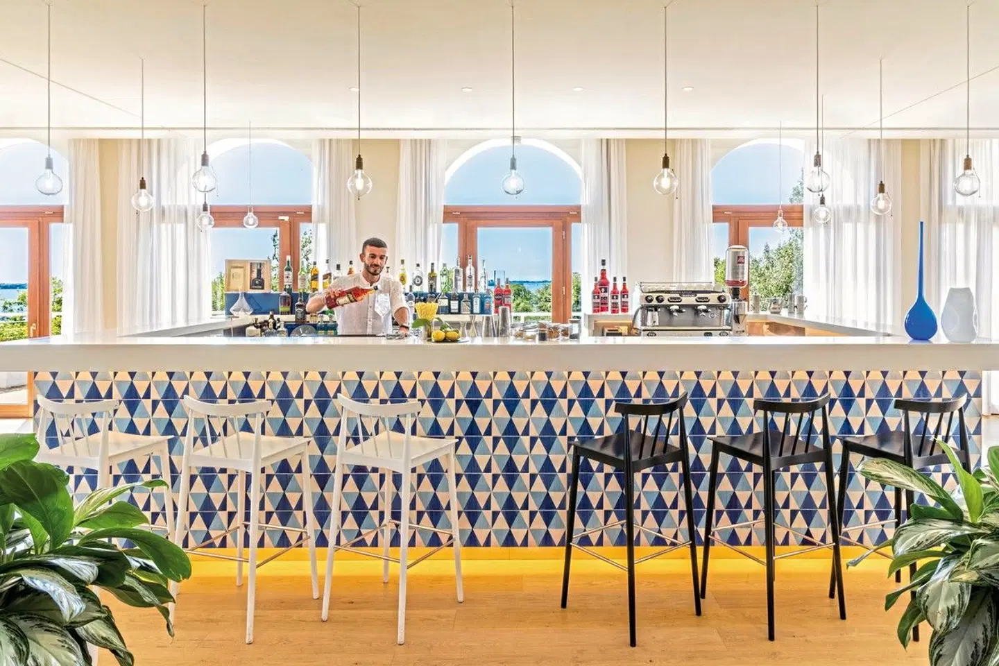 JW Marriott Venice Resort & Spa Bar