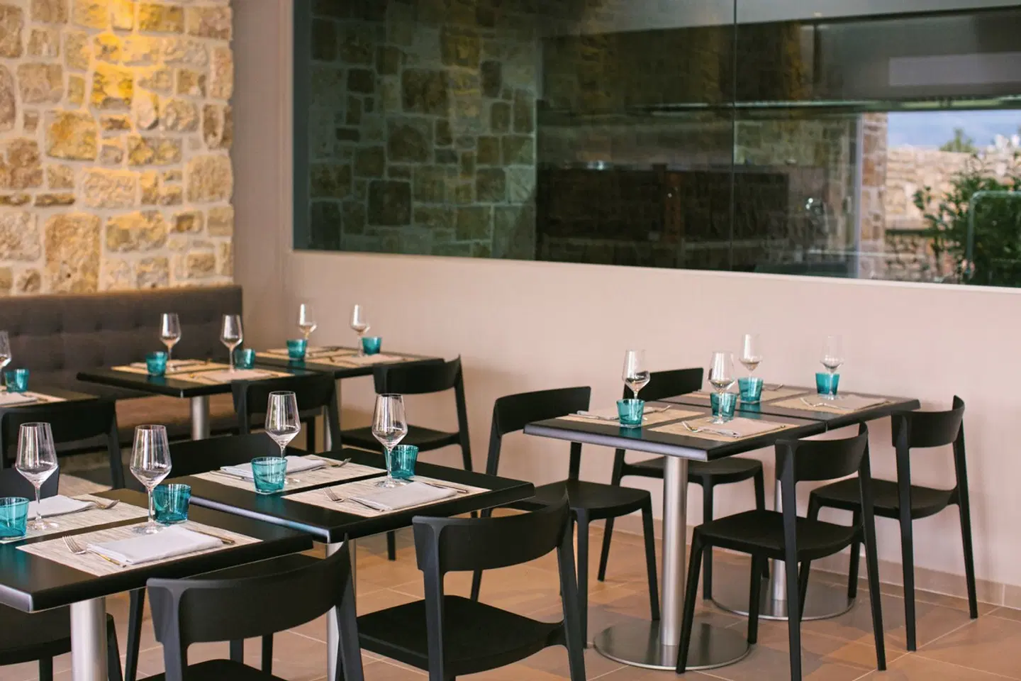 Osam - Adults only Konferenz