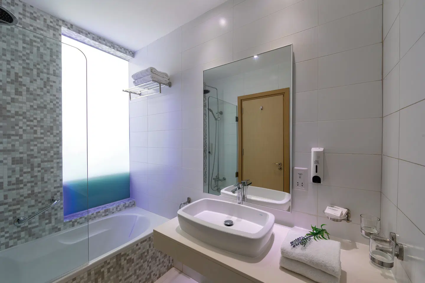 Vrissaki Beach Hotel Badezimmer