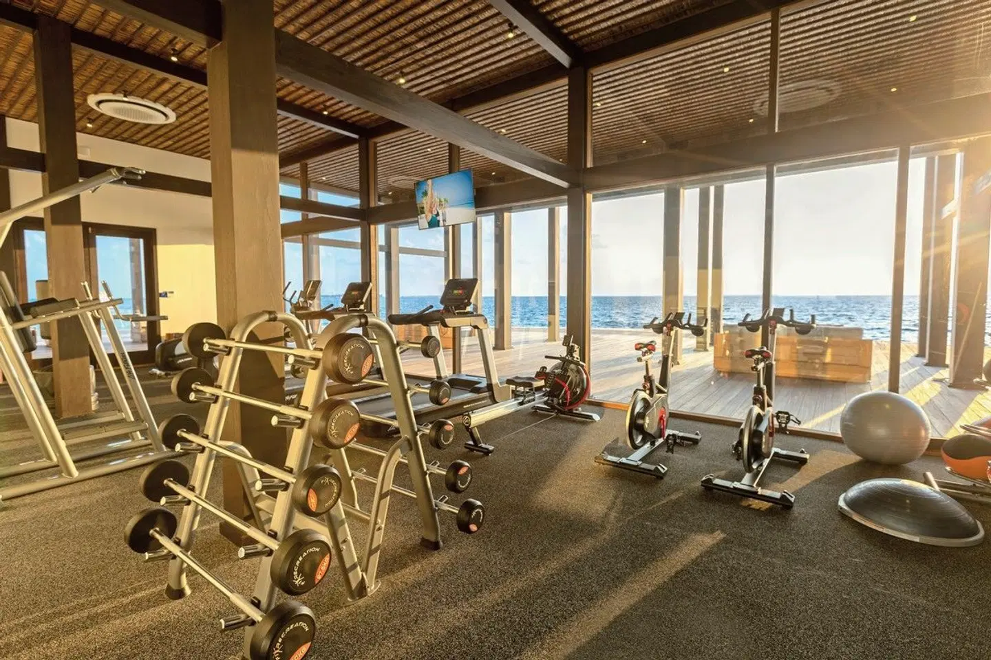 Kudadoo Maldives Private Island SPORTS_AND_LEISURE