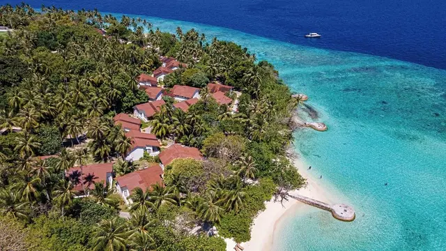 Bandos Maldives LANDSCAPE