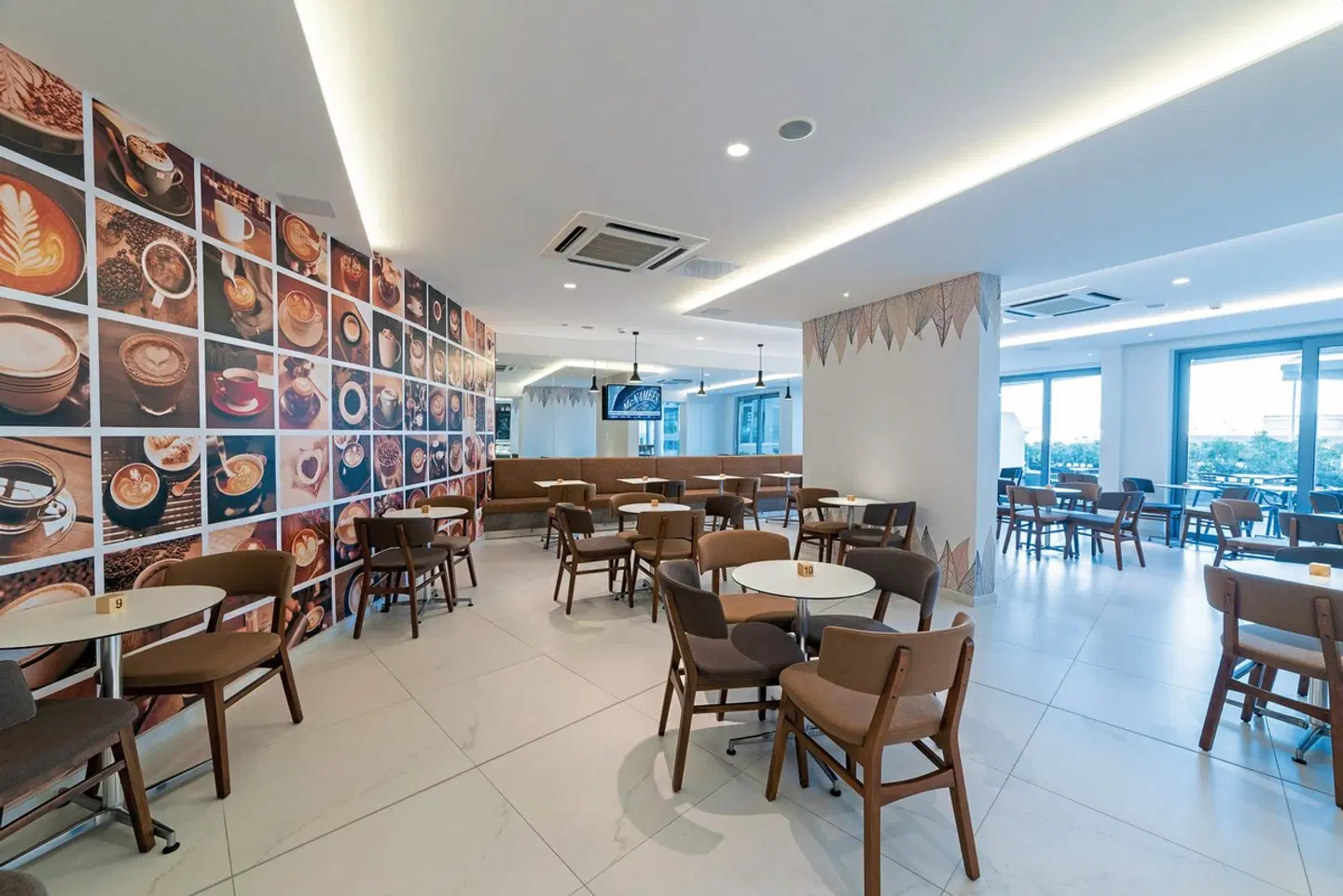 Ramla Bay Resort Bar