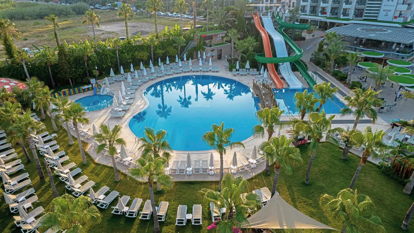 Aria Resort & Spa OUTDOOR_POOL