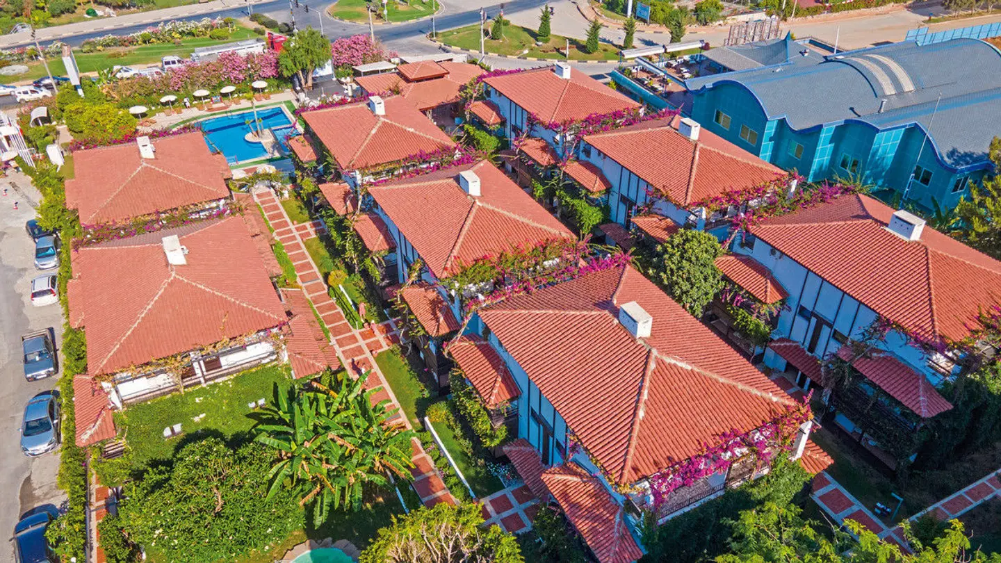 Club Hotel Titan EXTERIOR