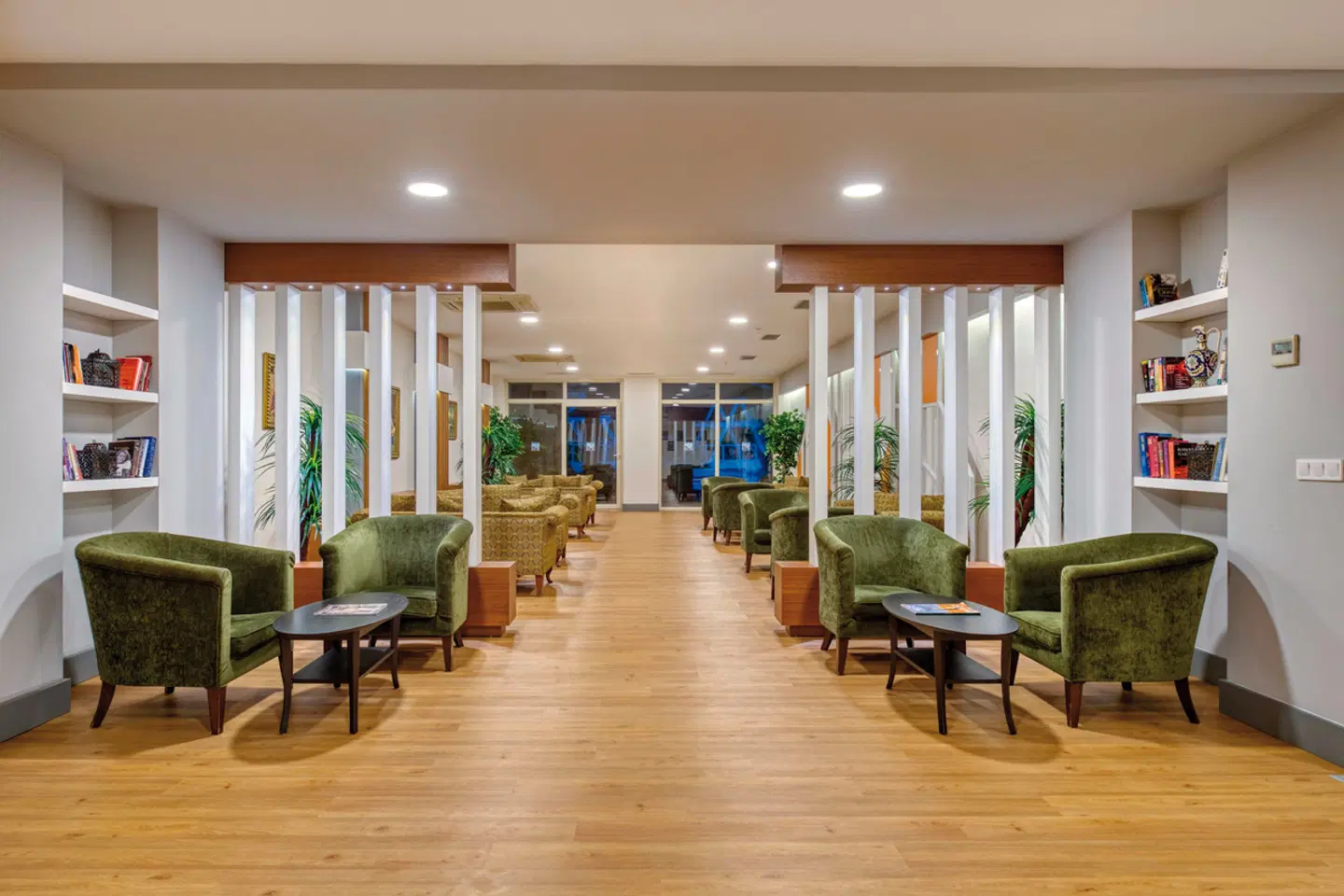 Sealife Buket Resort & Beach Restaurant