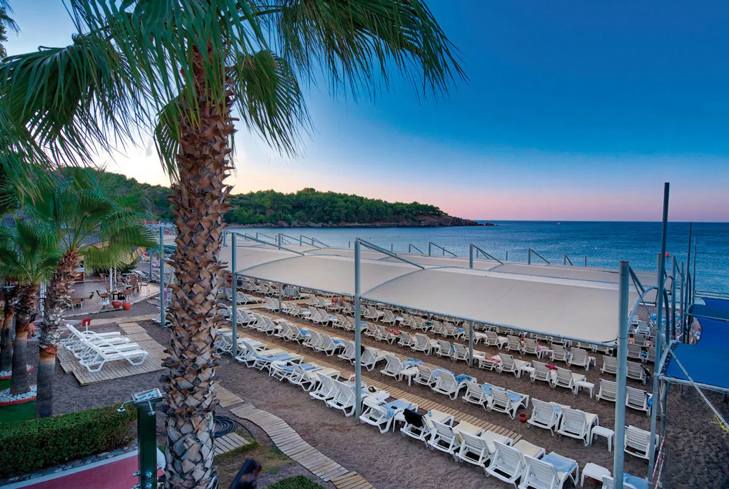 Sealife Buket Resort & Beach Strand