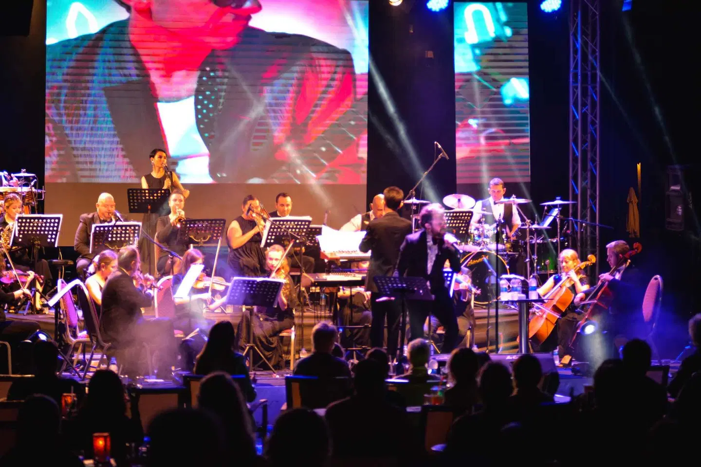 Baia Salima Kemer PEOPLE