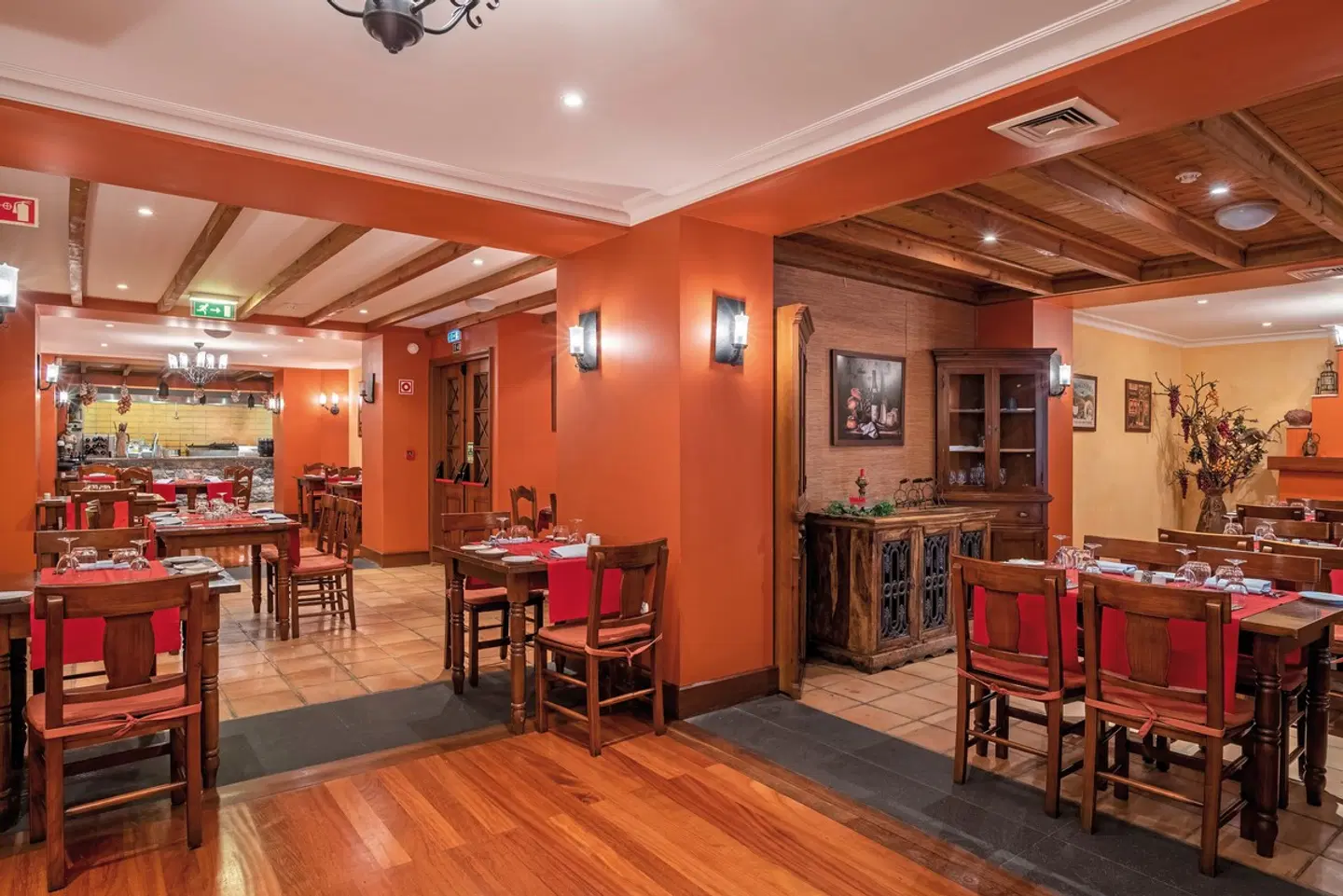 Pestana Miramar Garden & Ocean Hotel Bar