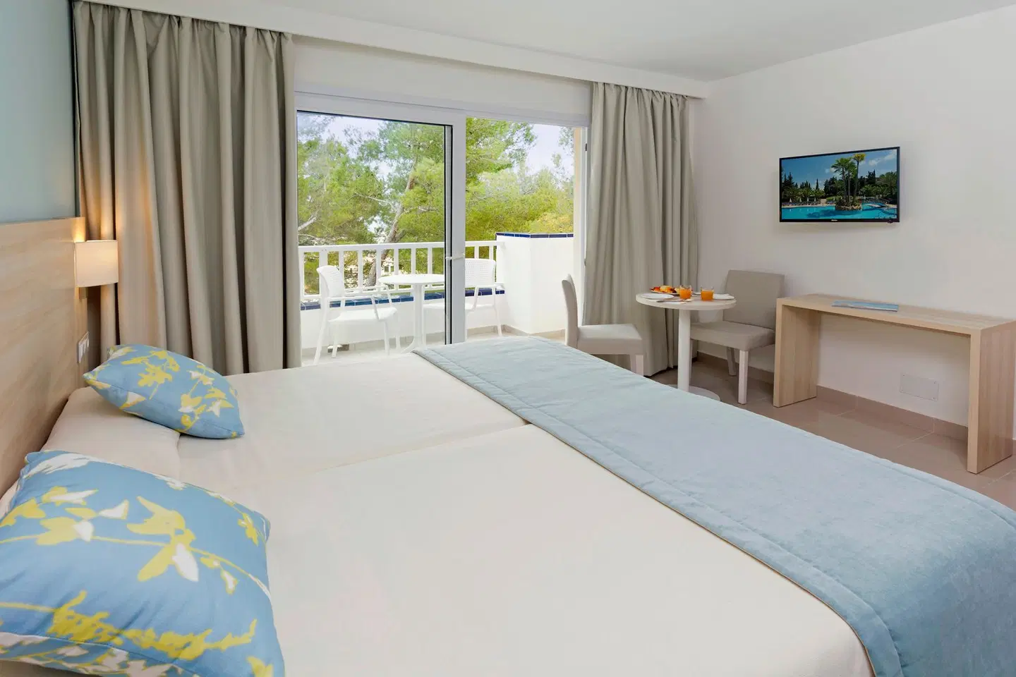 HSM Solivera ROOM_EXAMPLE