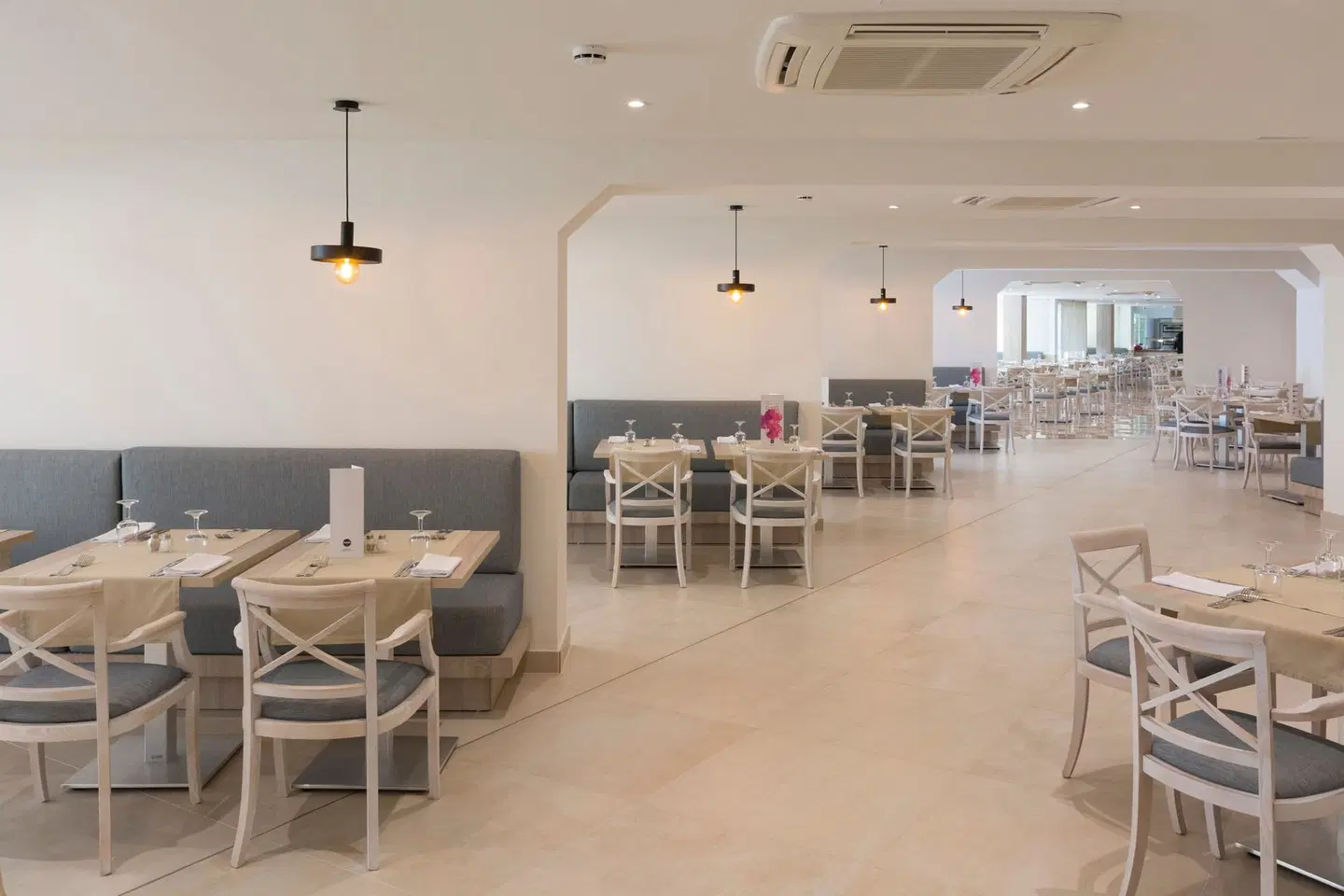 HSM Solivera RESTAURANT