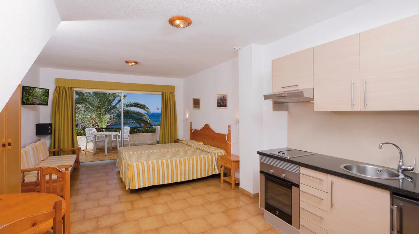 Charco del Conde ROOM_EXAMPLE