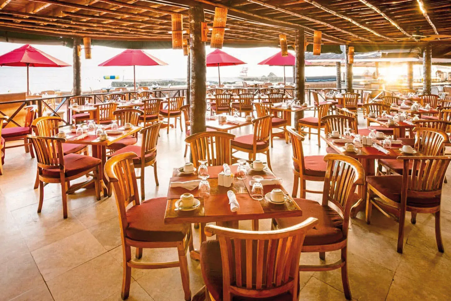 Grand Muthu Runaway Bay Club Caribbean Restaurant