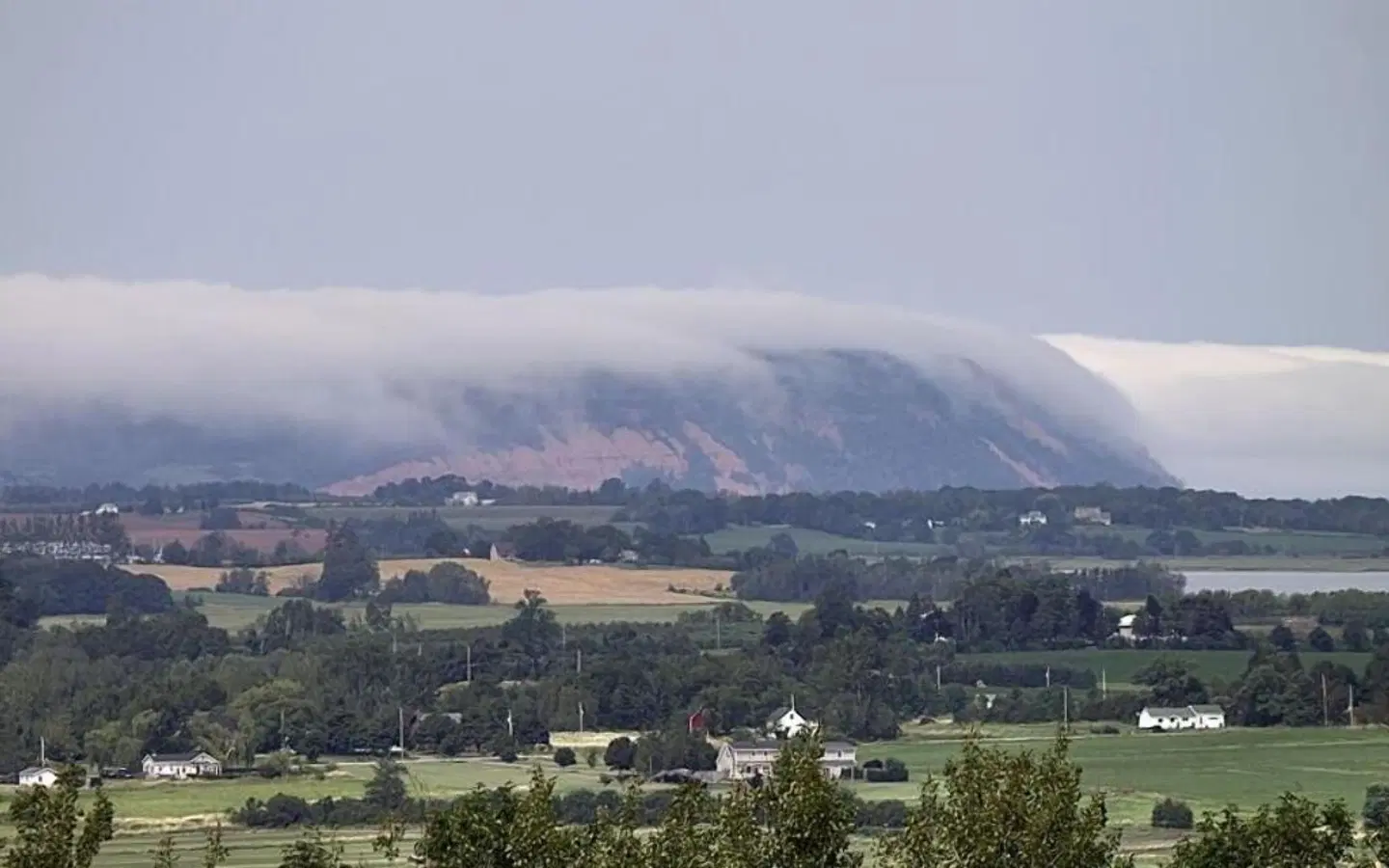 Old Orchard Inn Resort and Spa LANDSCAPE