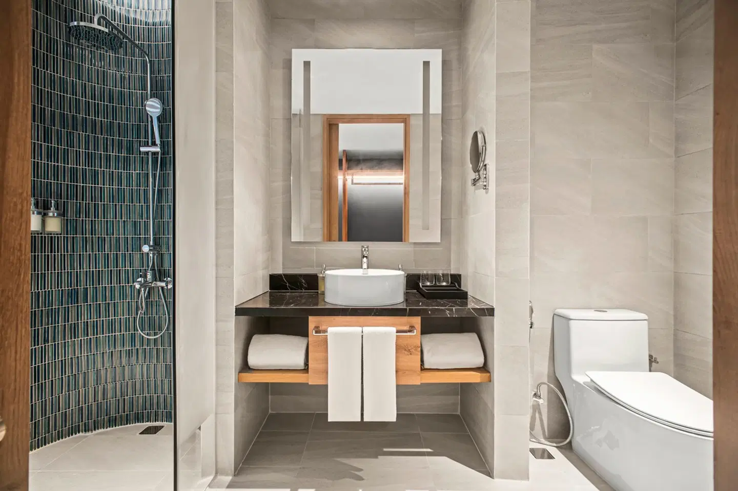 Dhawa Hotel Ho Tram Badezimmer