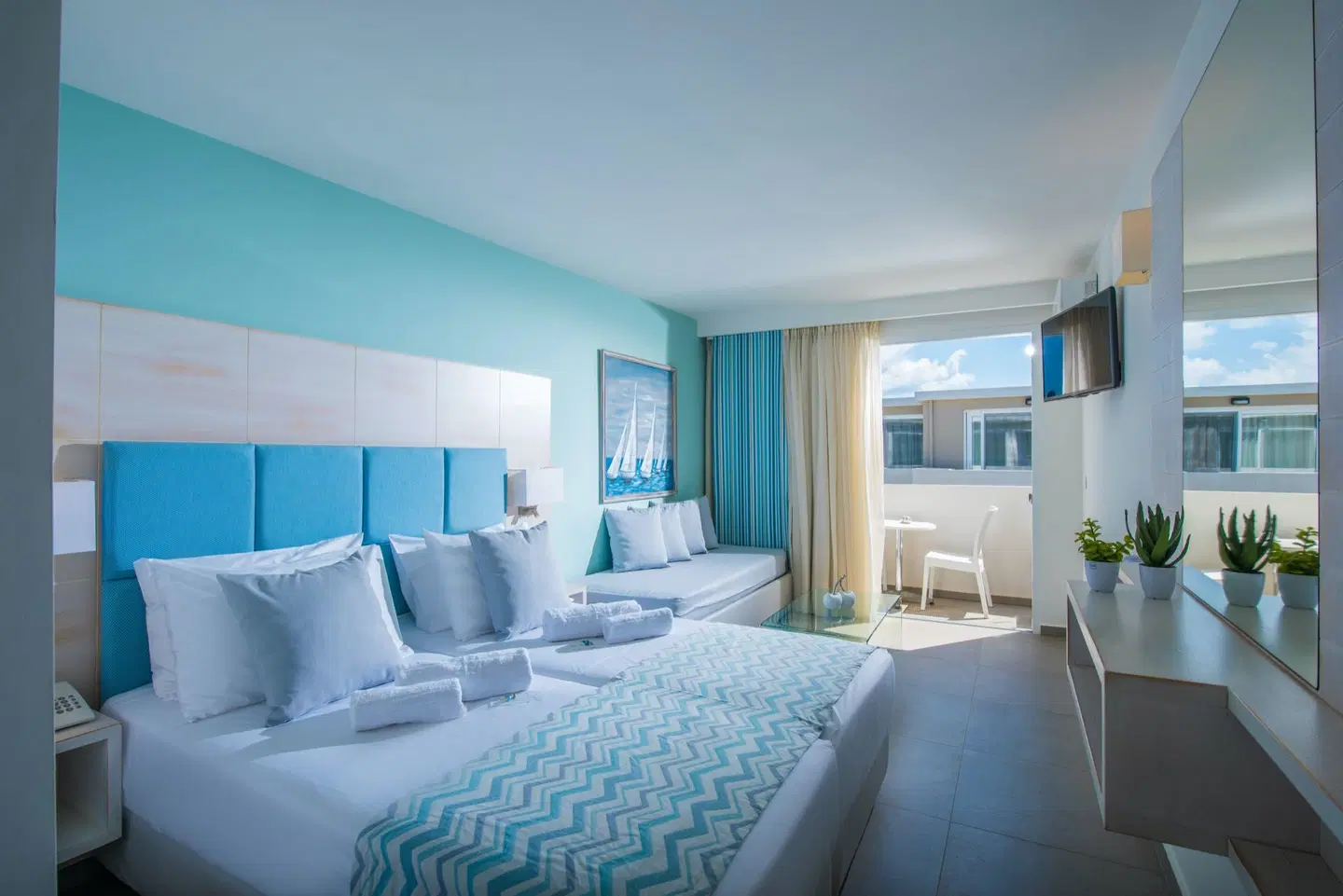 Odyssia Beach ROOM_EXAMPLE