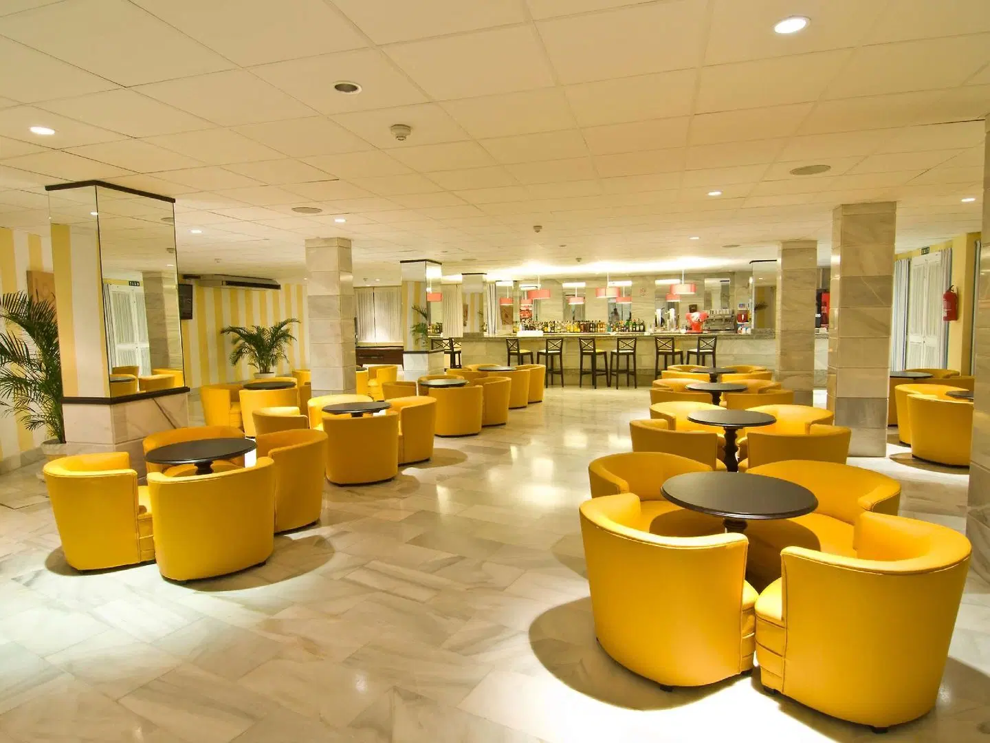 O7 Vistanova LOUNGE_LOBBY