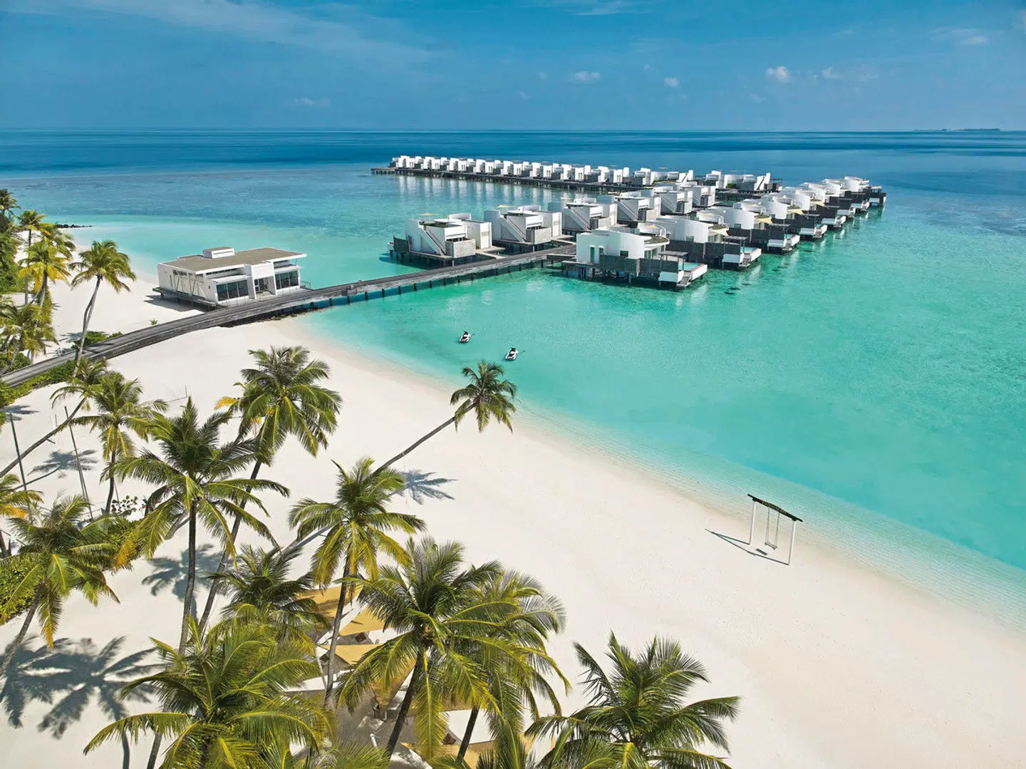 Jumeirah Olhahali Island Maldives OUTDOOR_POOL