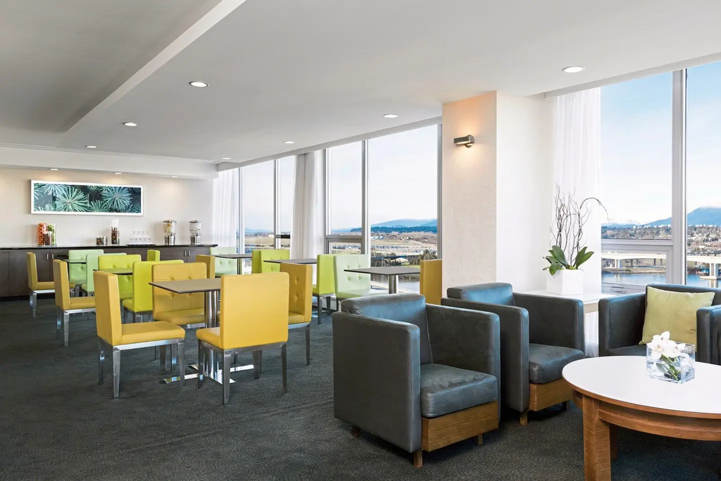 The Westin Wall Centre, Vancouver Airport LOUNGE_LOBBY