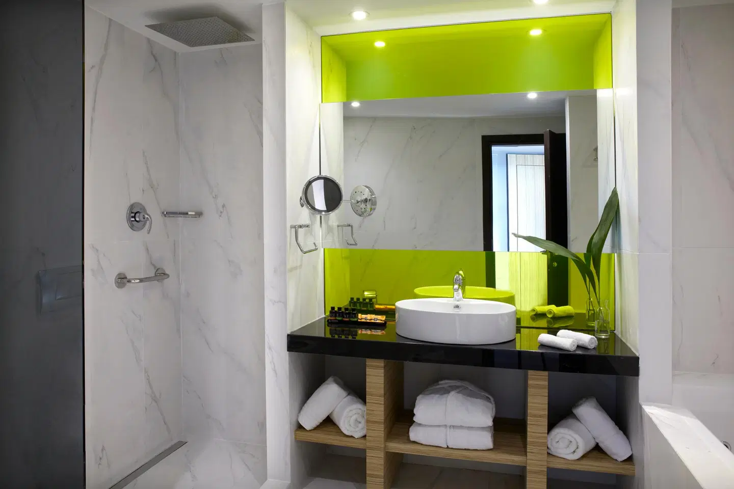 Zeus Wyndham Grand Athens Badezimmer