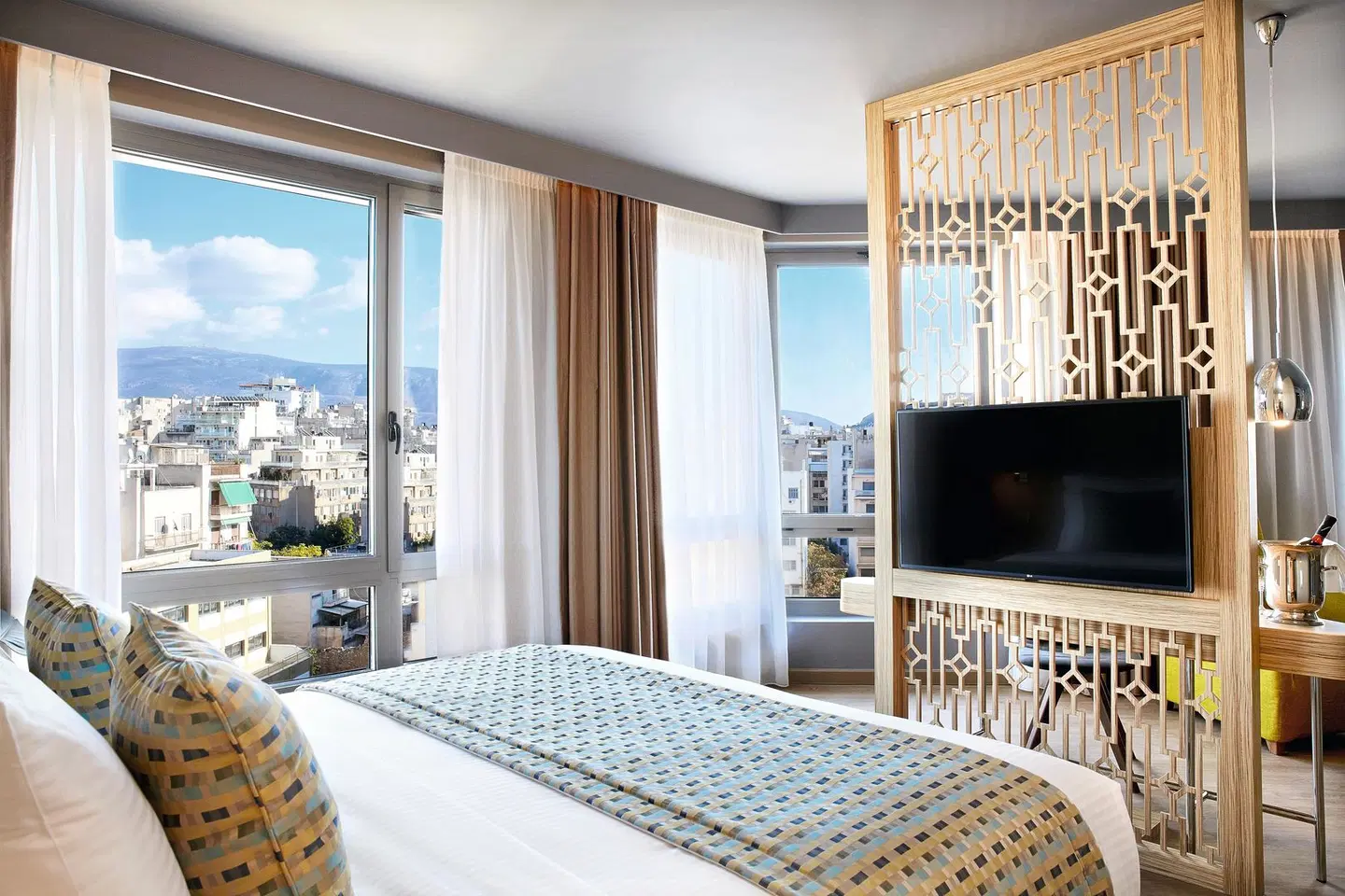Zeus Wyndham Grand Athens ROOM_EXAMPLE