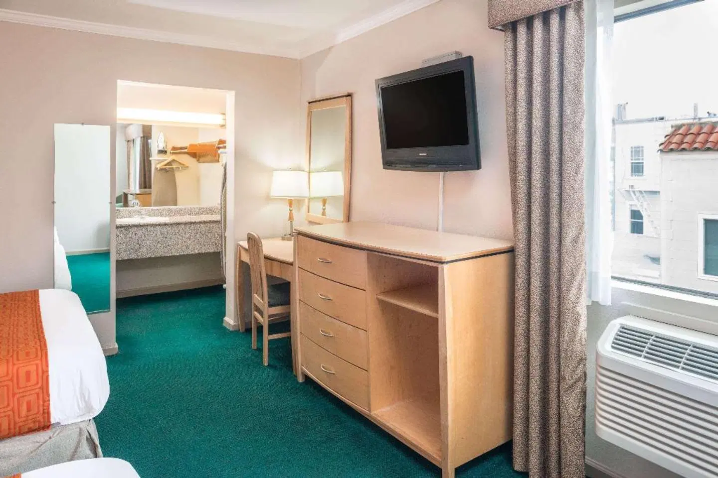 SureStay by Best Western San Francisco Marina District ROOM_EXAMPLE