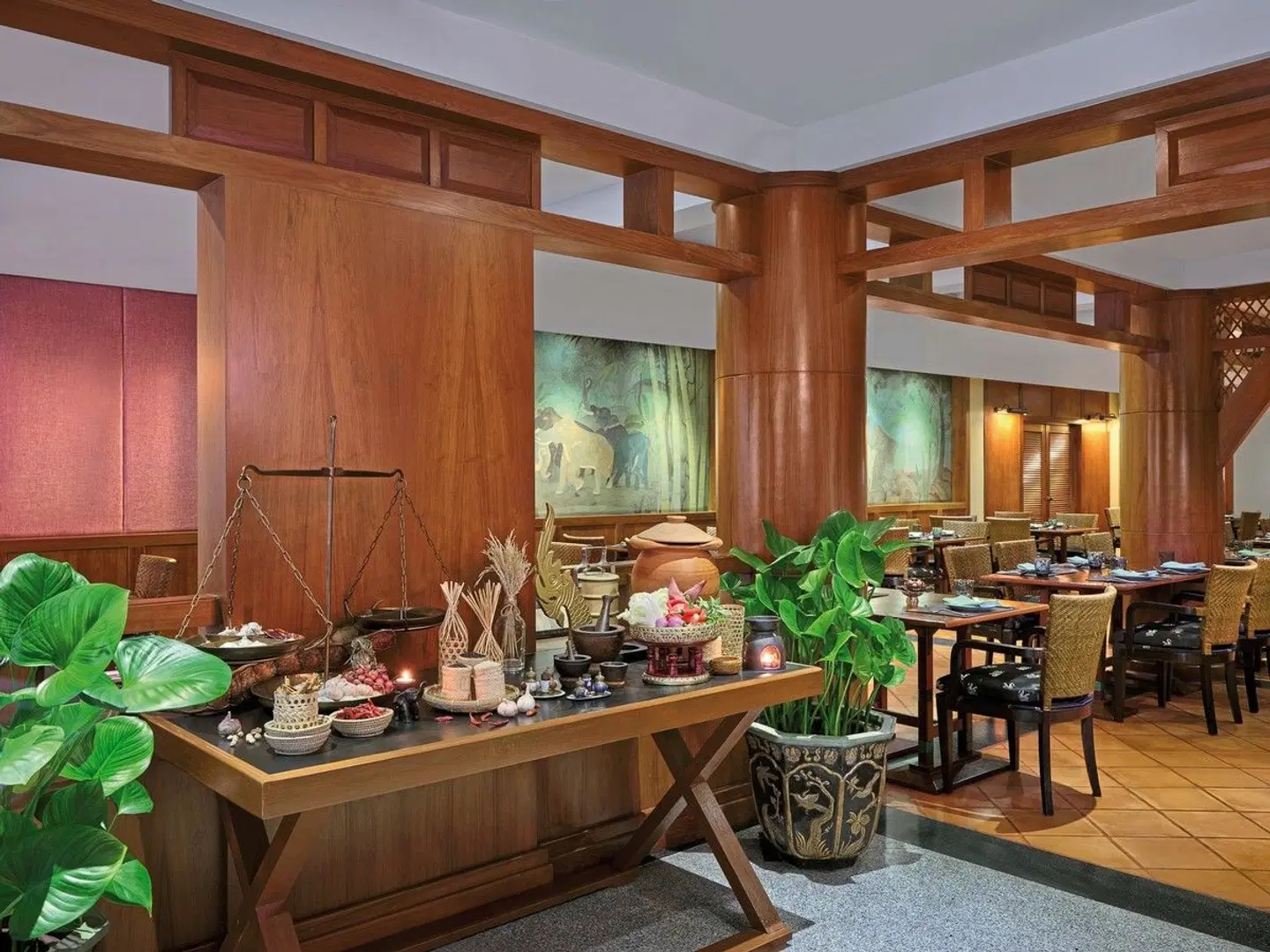 Phuket Marriott Resort & Spa, Merlin Beach Restaurant