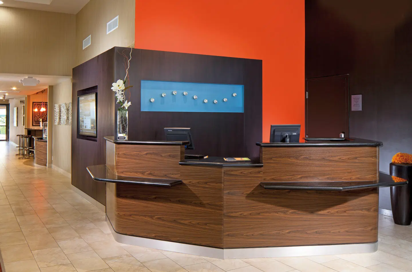 Courtyard Fort Lauderdale East LOUNGE_LOBBY