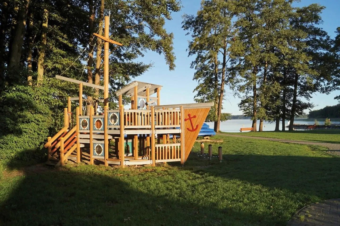 Precise Resort Hafendorf Rheinsberg Garten