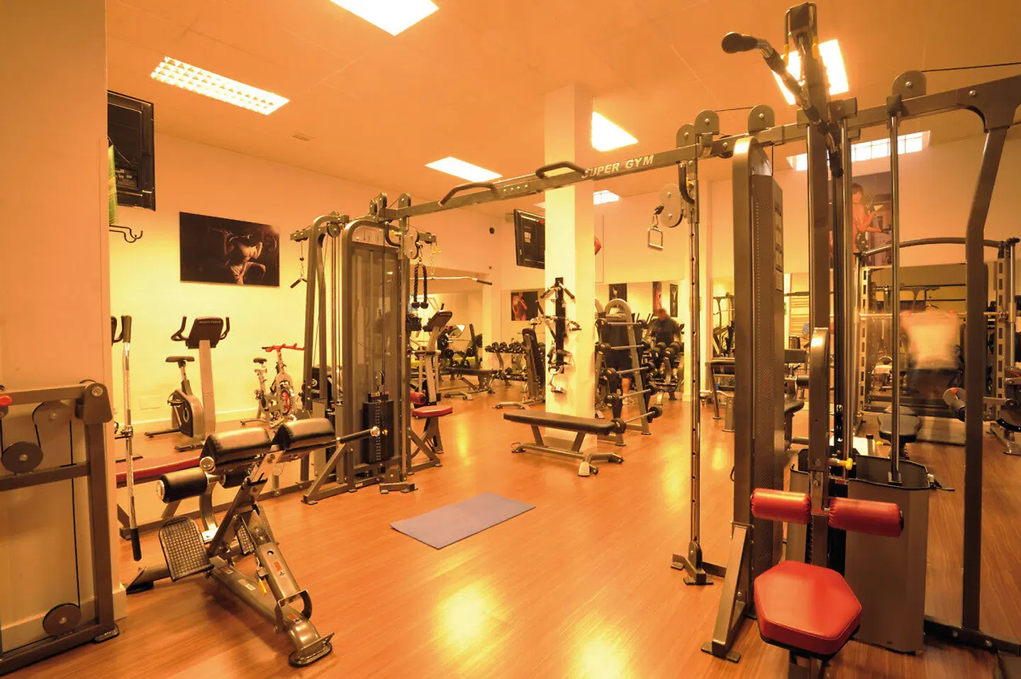 Club Simó SPORTS_AND_LEISURE