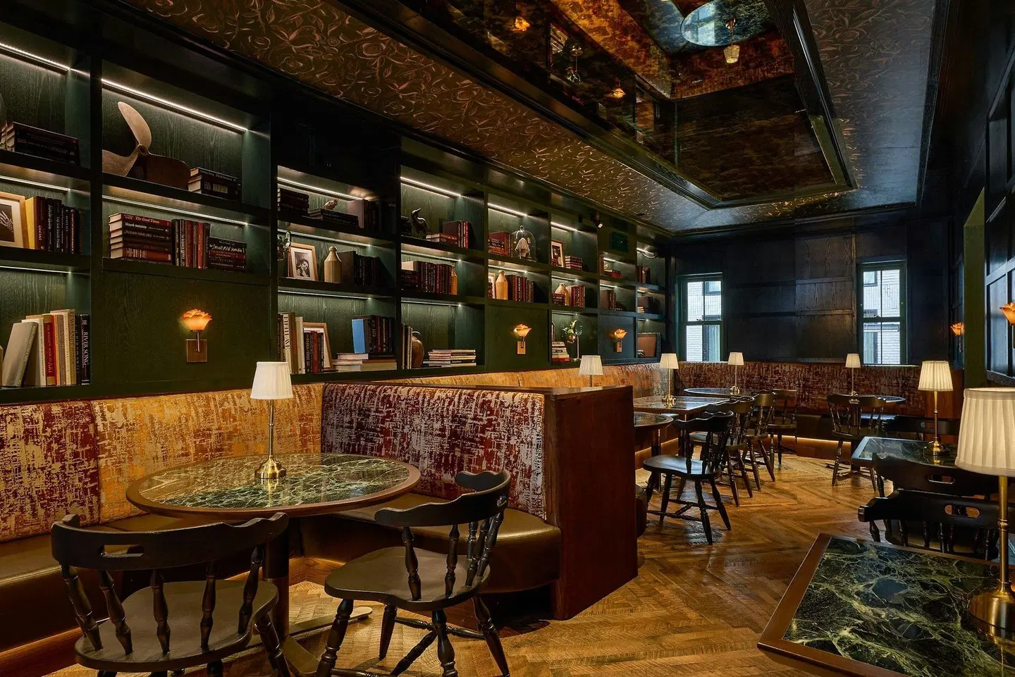 Canal House of Georgetown a Tribute Portfolio Hotel Bar