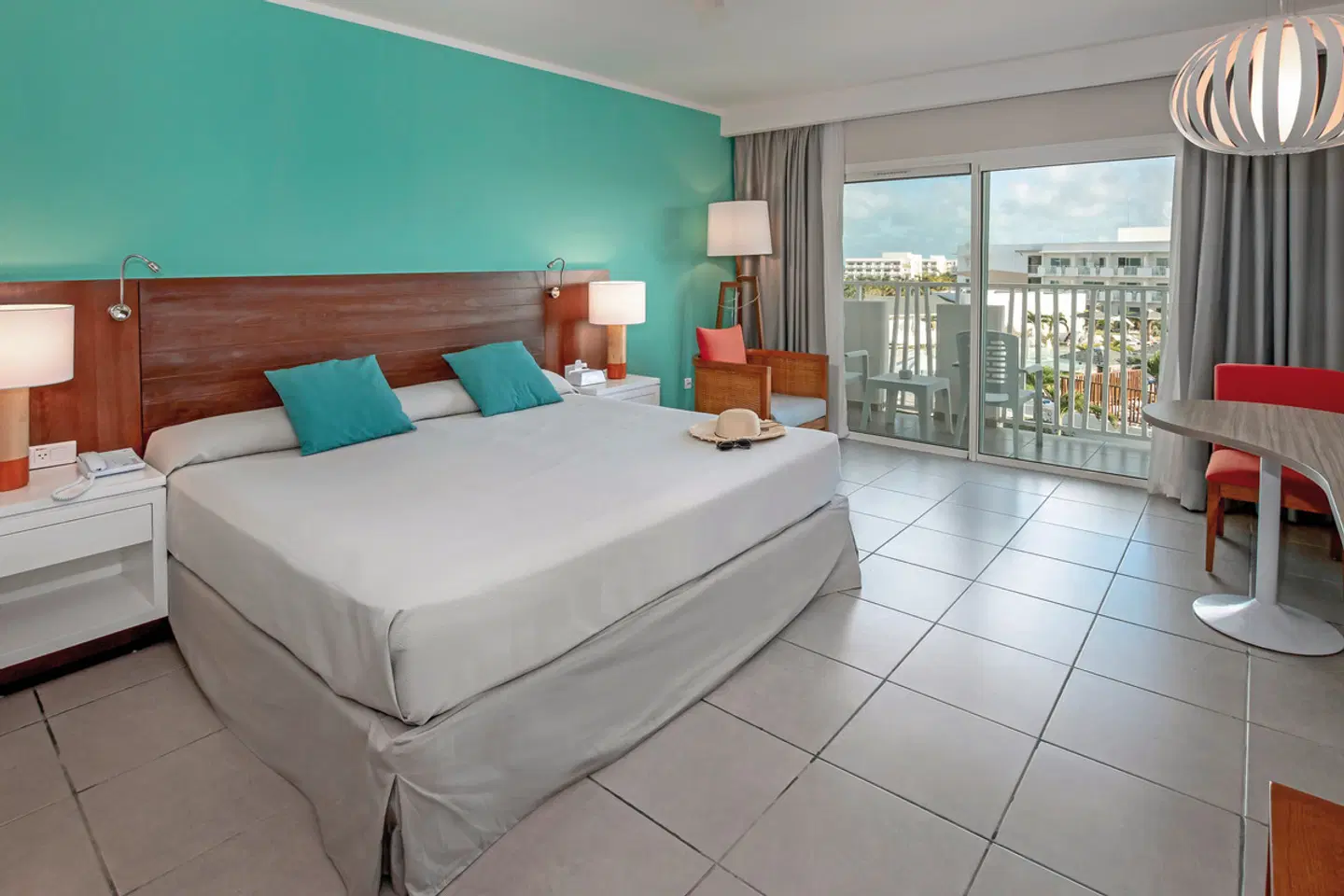 Valentin Cayo Cruz ROOM_EXAMPLE