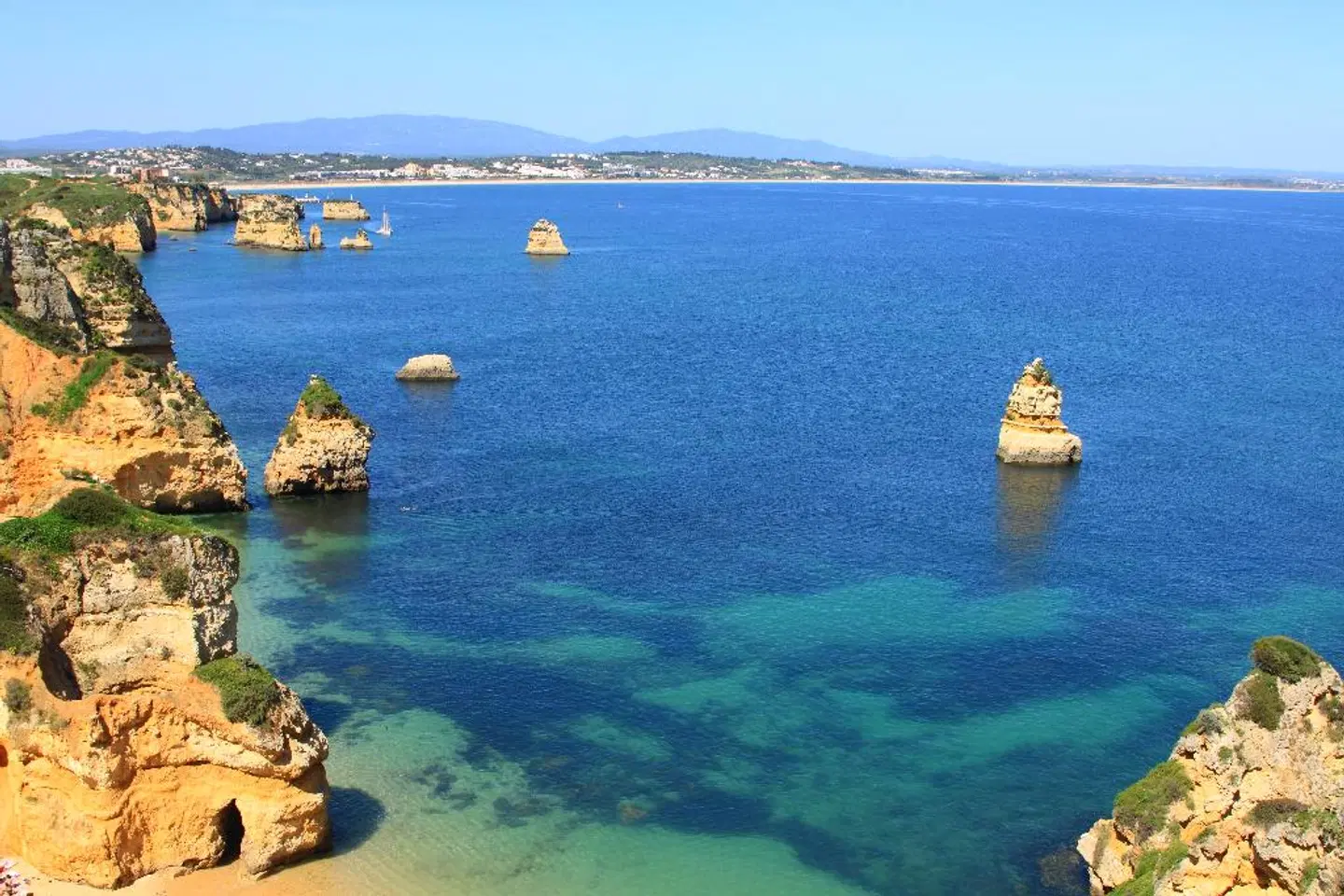 Carvi Beach Hotel LANDSCAPE