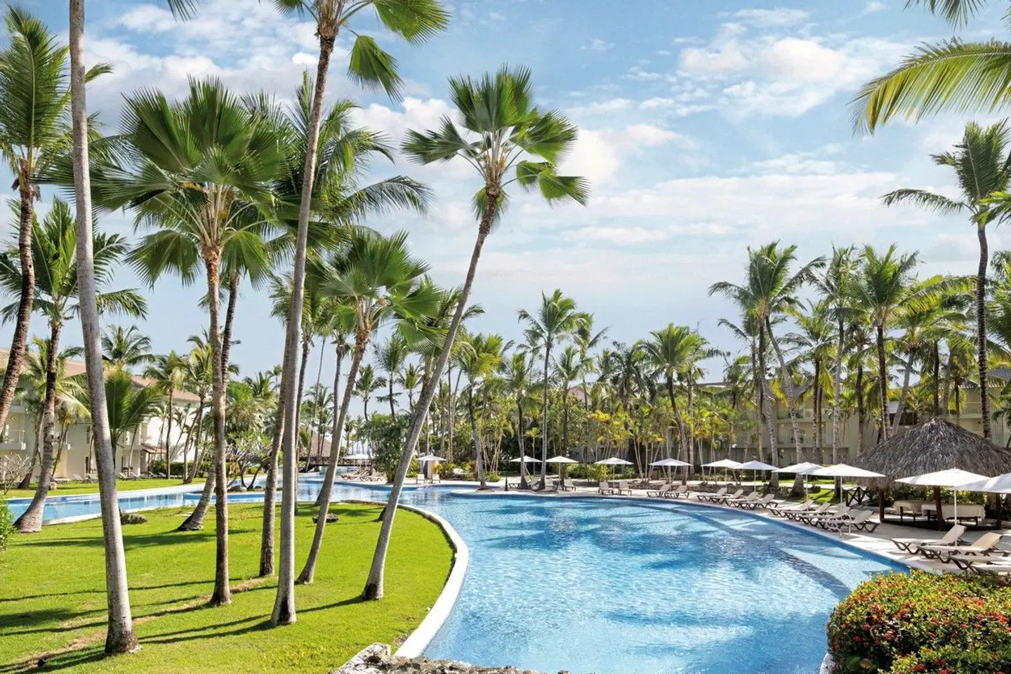 Wyndham Alltra Punta Cana OUTDOOR_POOL
