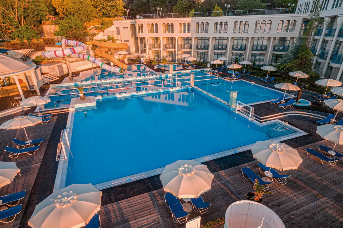 Hotel Balneo & SPA Azalia OUTDOOR_POOL
