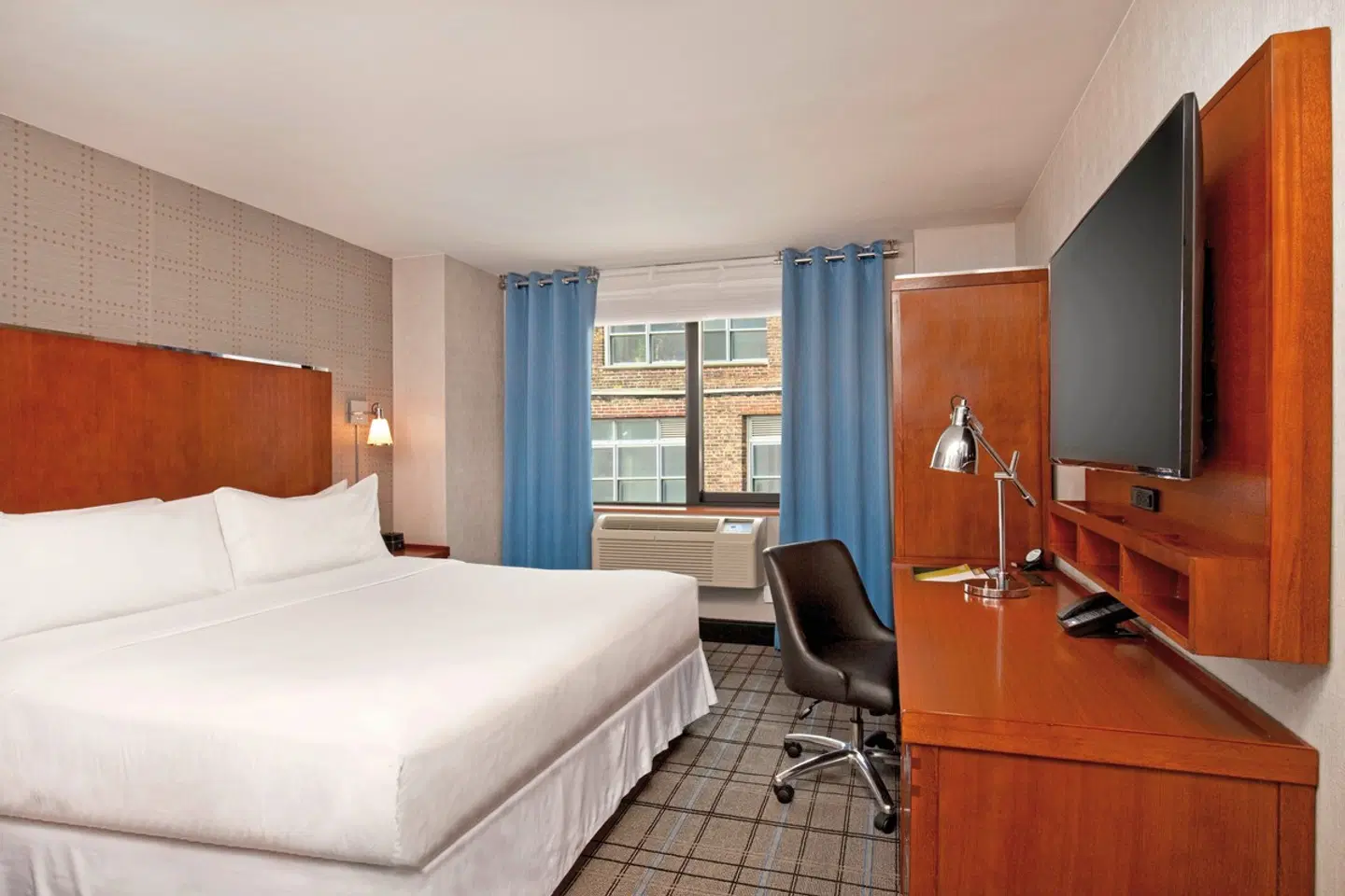 Four Points Midtown Times Square ROOM_EXAMPLE