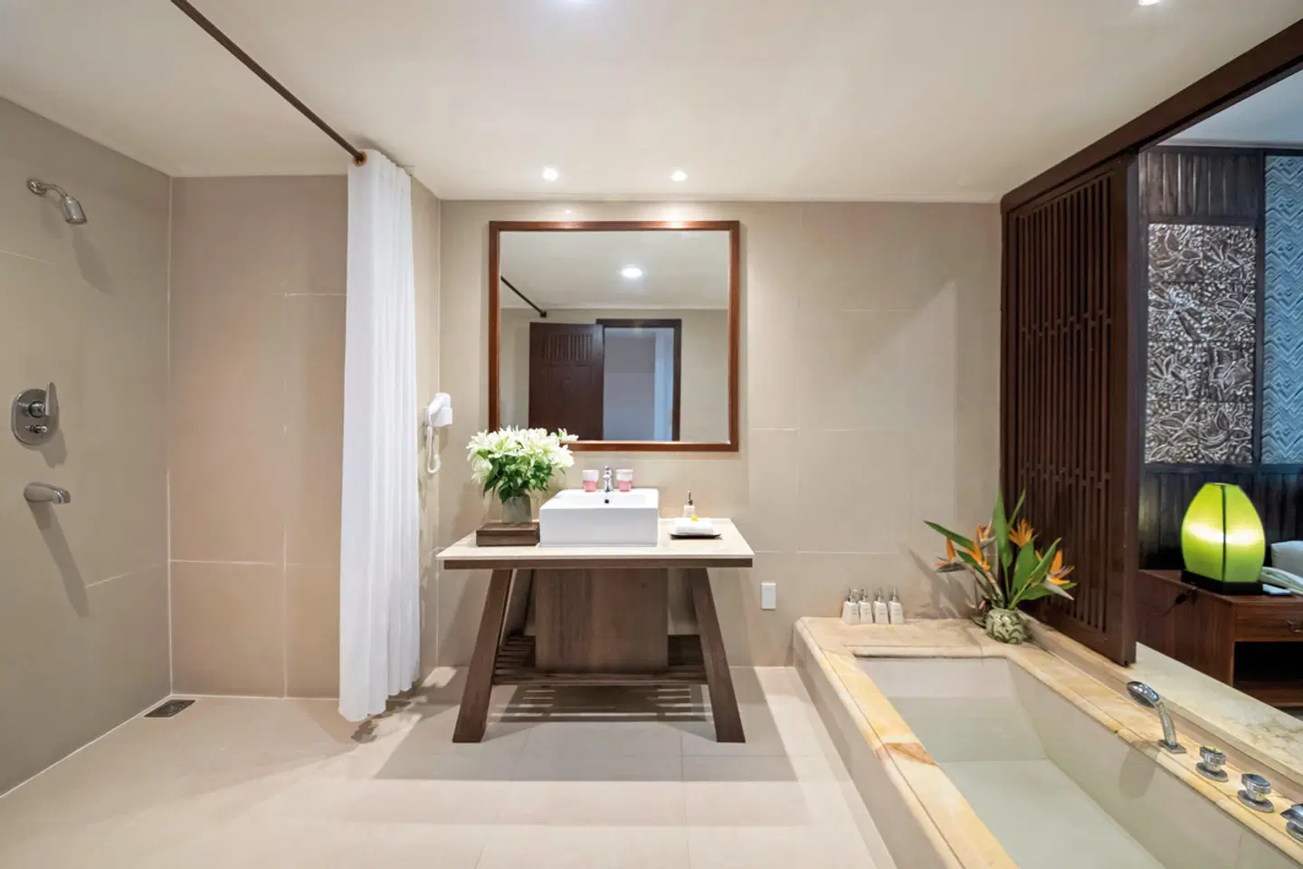 Palm Garden Resort ROOM_EXAMPLE