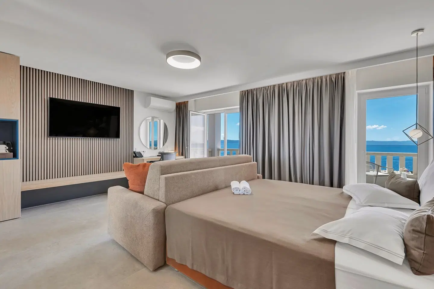 Laurentum ROOM_EXAMPLE