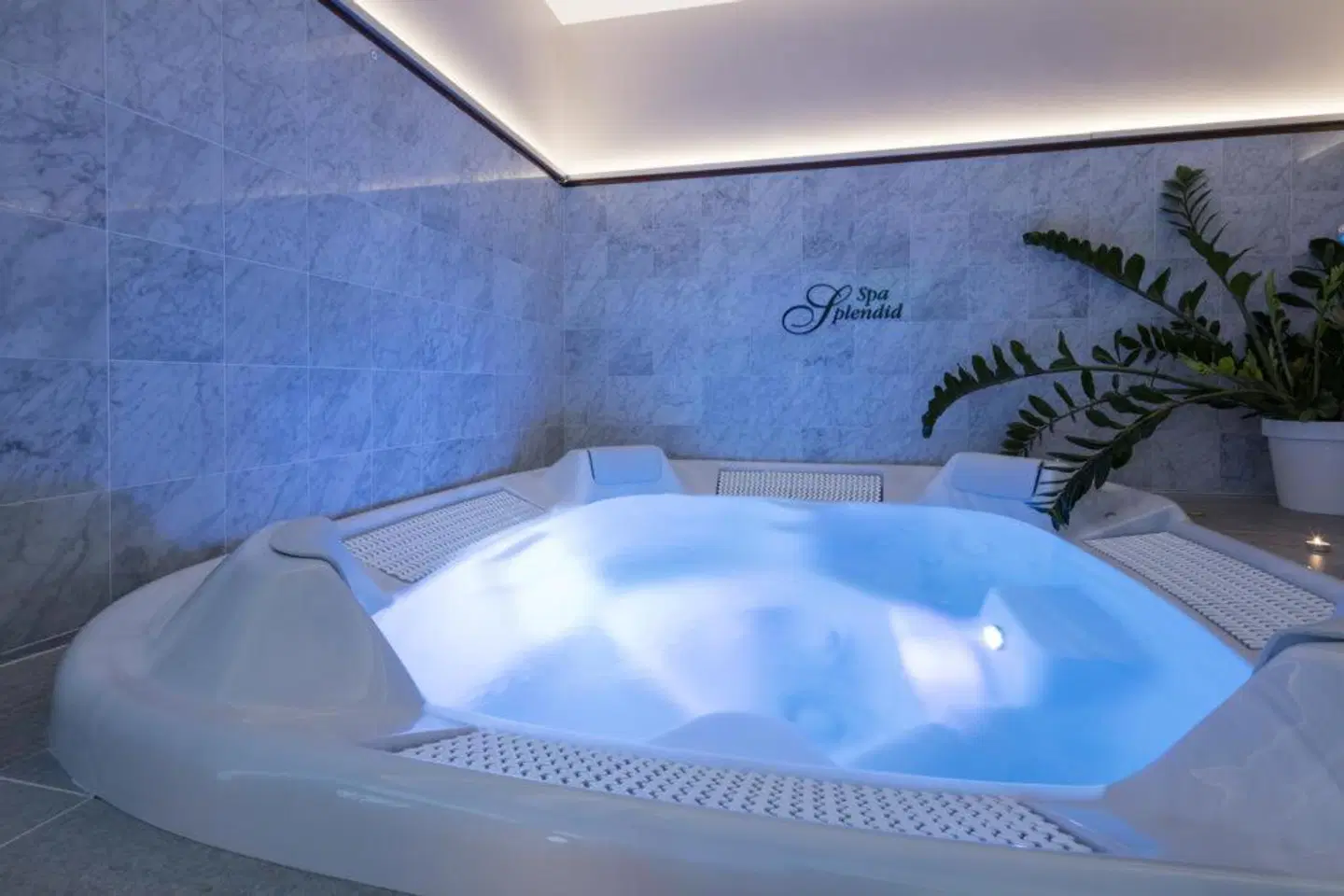 Gounod HEALTH_BEAUTY